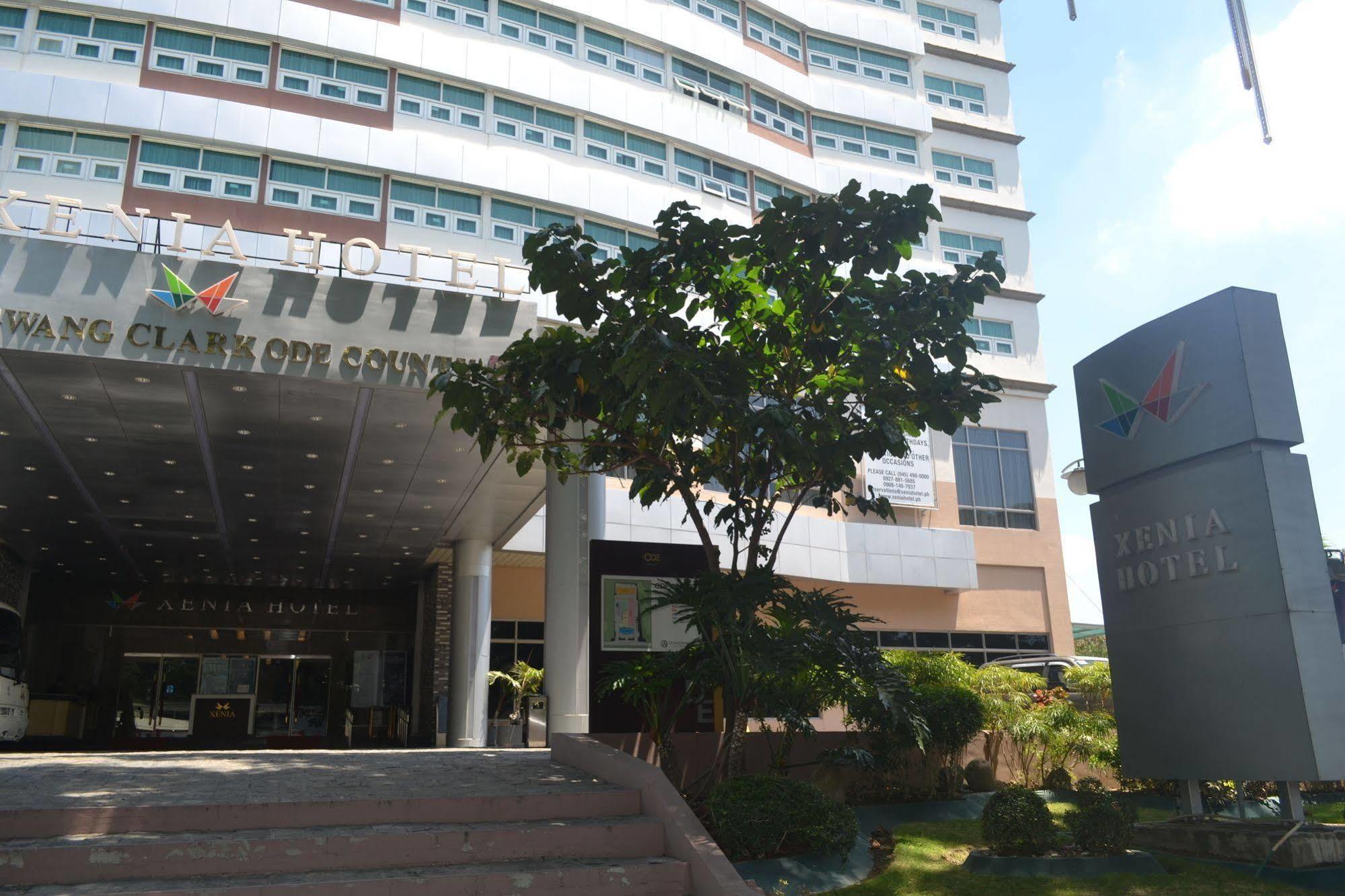 ซีเนีย โฮเทล คล้าร์ก Hotel Clark Field ภายนอก รูปภาพ