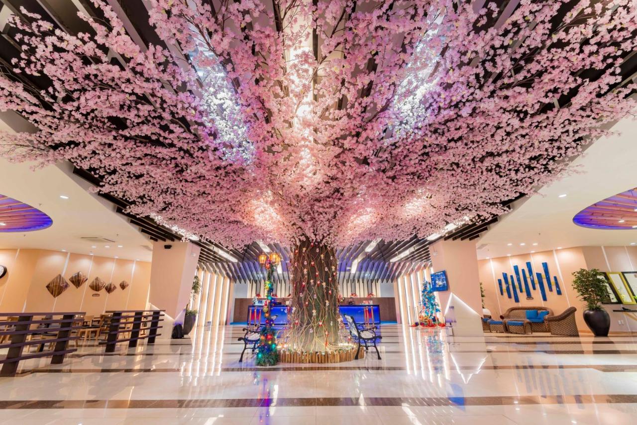 ซีเนีย โฮเทล คล้าร์ก Hotel Clark Field ภายนอก รูปภาพ